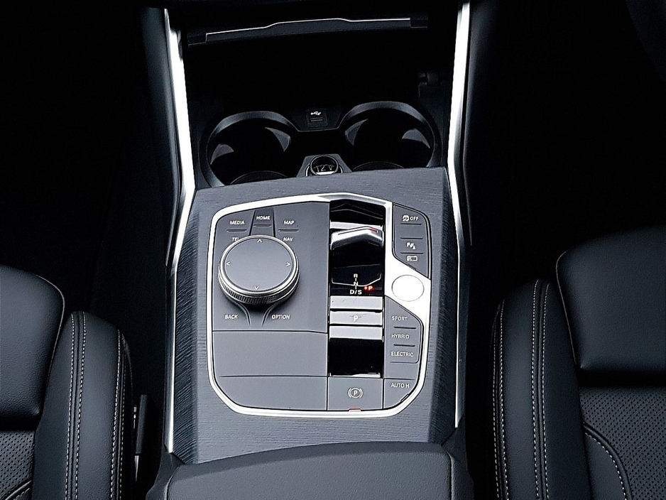 2026 BMW 3 Series 330e M Sport Saloon €69,807