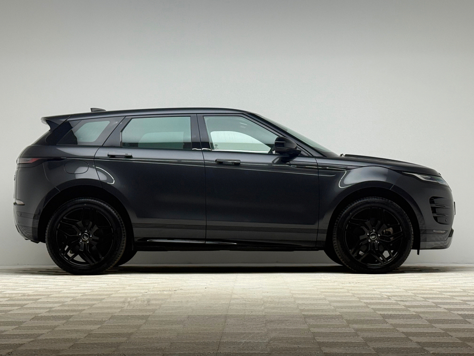 2022 Land Rover Range Rover Evoque S R-DYNAMIC P300E €37,990