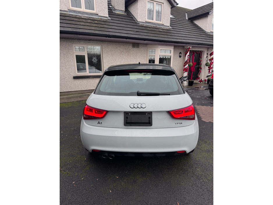 2014 Audi A1 DBA-8XCAX 5DR €10,550
