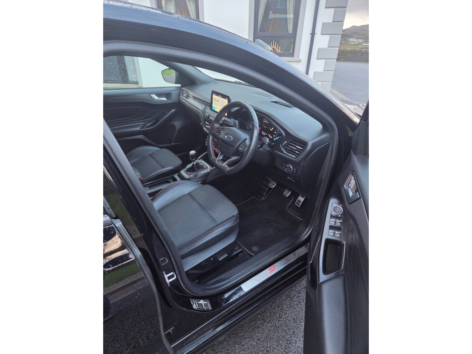 2019 Ford Focus 1.5 TDCi 120PS ST-Line Powershift €18,950