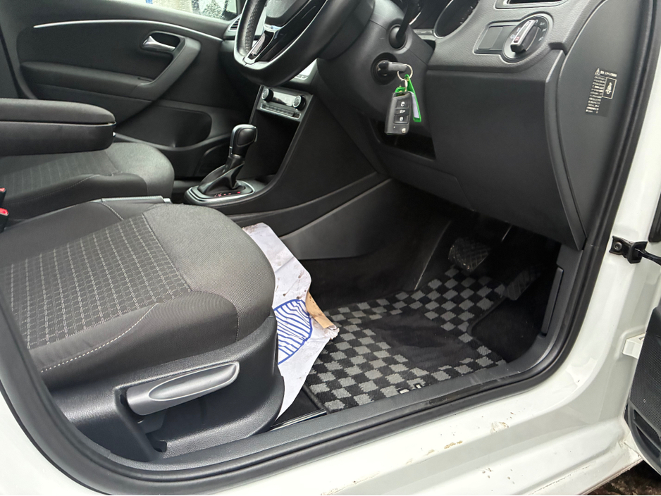 2017 Volkswagen Polo 1.2i TSI Petrol Automatic Comfortline €14,500