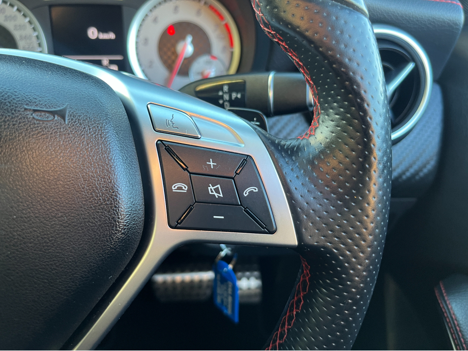 2013 Mercedes-Benz A Class A180 AMG AUTOMATIC 1.6 PETROL //HIGH SPEC//LOW MILES//FULL LEATHER ELECTRIC HEATED MEMORY SEATS//REVERSE CAMERA// €12,950