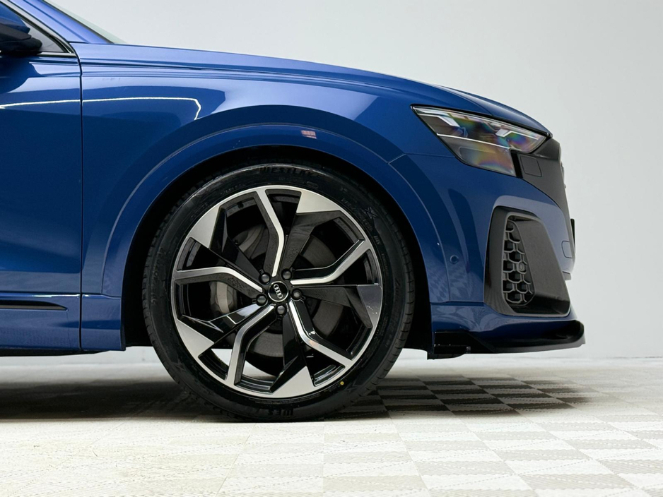 2025 Audi Q8 55 TFSI E S LINE 394HP QUATTRO €94,990