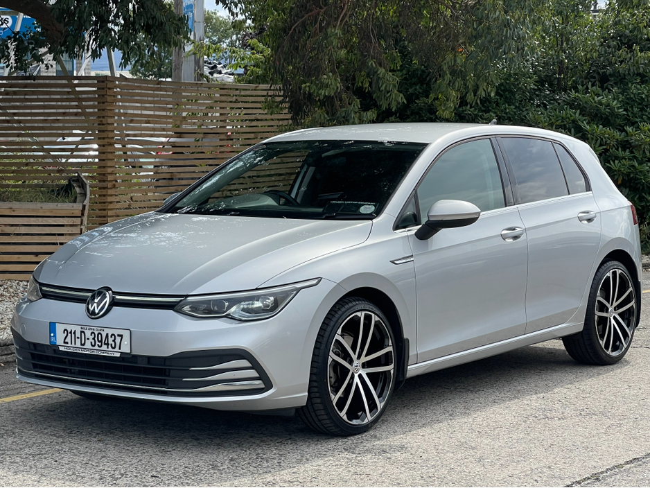 2021 Volkswagen Golf 2.0 TDI STYLE..huge spec..warranty included..finance provided €20,900