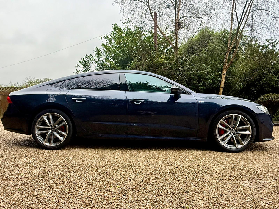 2023 Audi A7 55 TFSI E COMPETITION €55,950