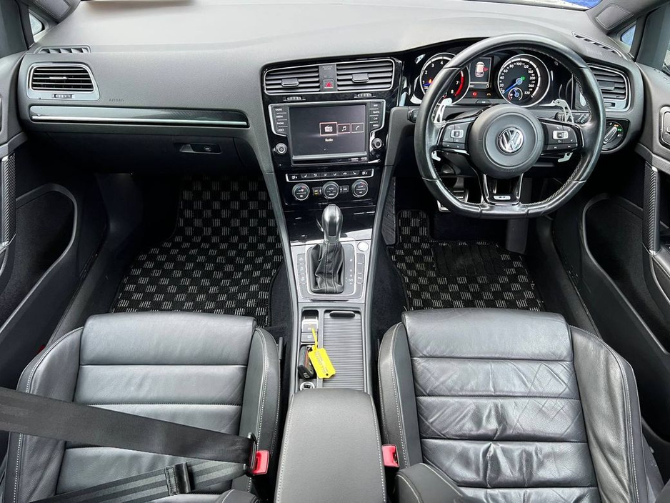 2014 Volkswagen Golf R 4MOTION 2.0 TSI // NEW PRETORIA ALLOYS // LEATHER INTERIOR // REVERSE CAMERA €24,900