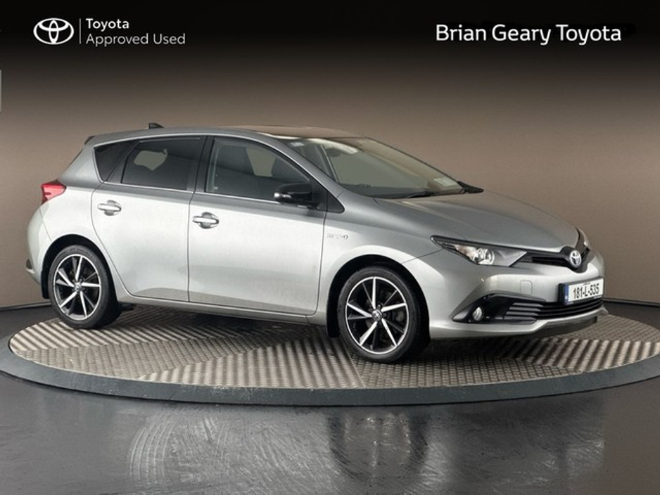 2018 Toyota Auris HYBRID LUNA SPORT €18,450