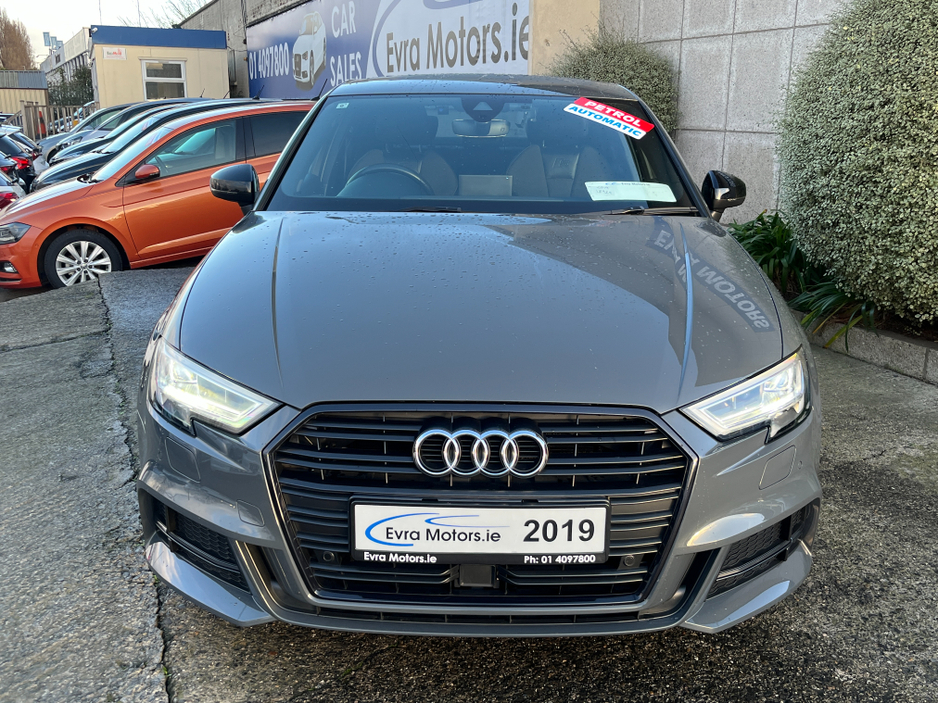 2019 Audi A3 S-LINE BLACK EDITION SALOON AUTOMATIC 1.4 PETROL //HIGH SPEC//LOW MILES//HALF LEATHER HEATED SEATS//KEYLESS ENTRY//ADAPTIVE CRUISE CONTROL//