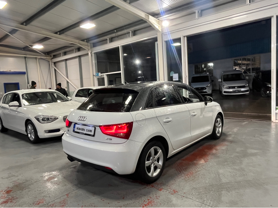 2015 Audi A1 DBA-8XCHZ 3DR €12,950