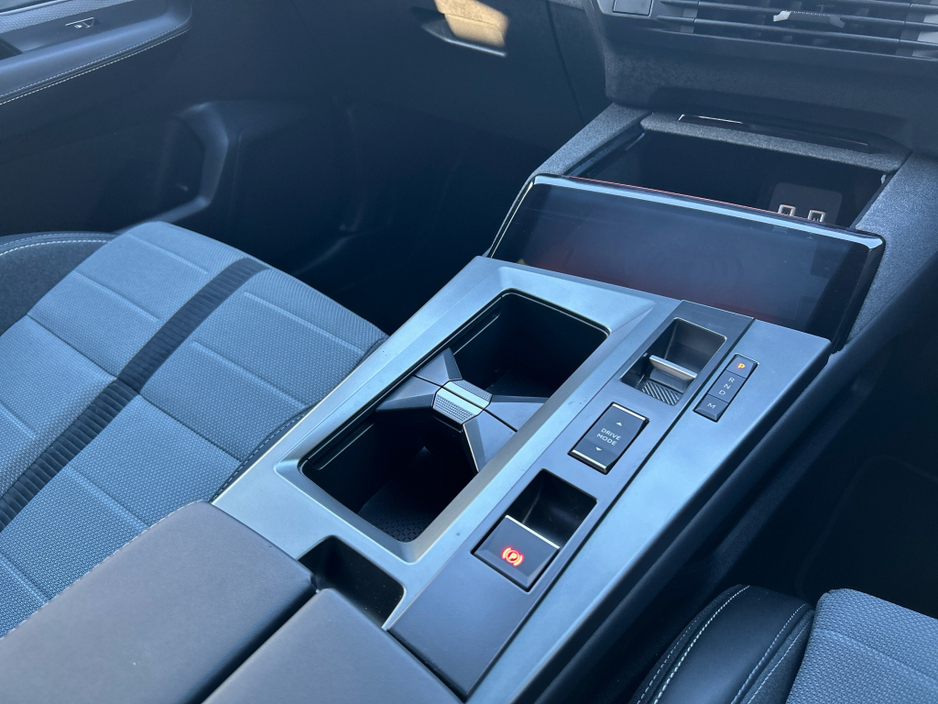 2025 Opel Grandland GS SUV 1.2 136PS MHE €38,950