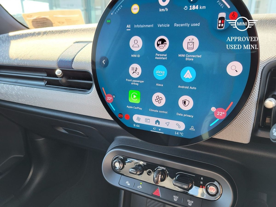 2025 MINI Hatch COOPER Cooper C exclusive €41,615