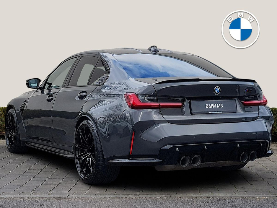2022 BMW M3 Competition €84,995