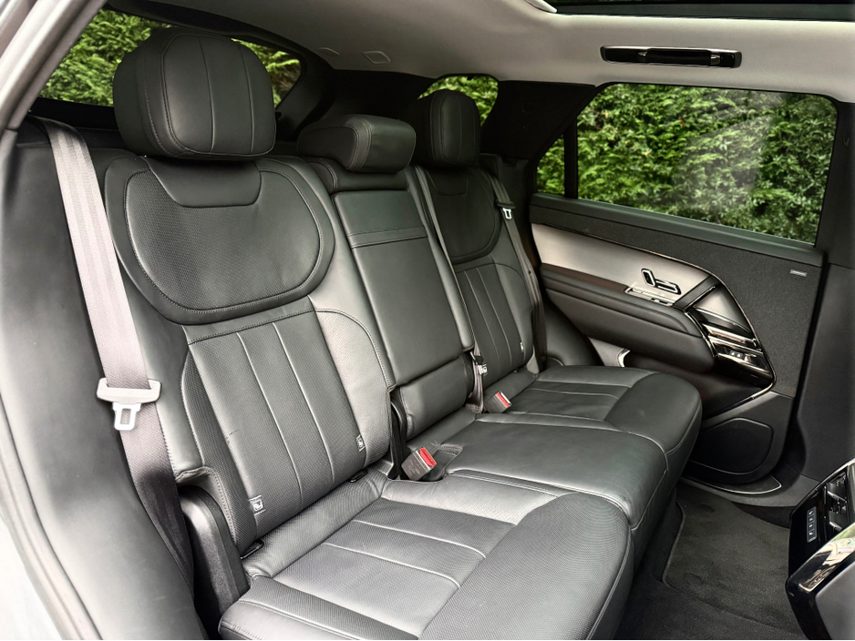 2023 Land Rover Range Rover Sport 3.0 P440E SE €89,950