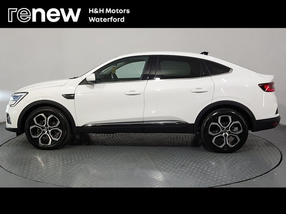 2022 Renault Arkana "S-Edition" "Automatic" "HEV" "Parking Camera" "Touchscreen Display" €25,995