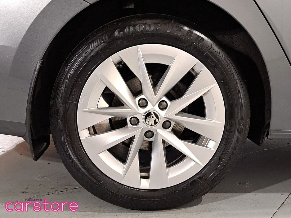 2024 Skoda Octavia OCTAVIA AMB 2.0TDI 115HP €30,880