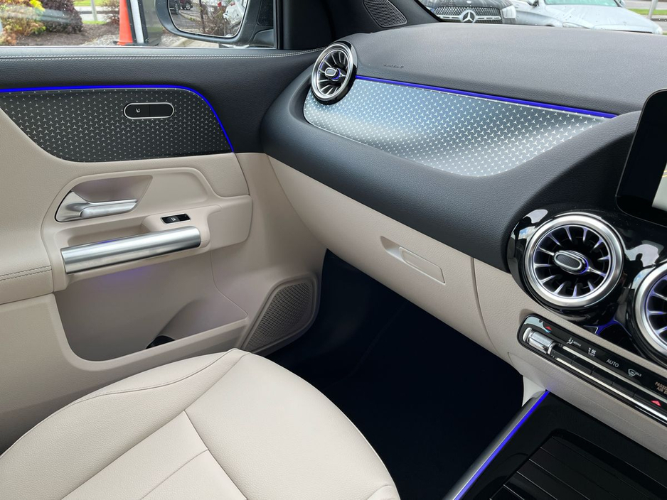 2026 Mercedes-Benz EQA 250 Plus Progressive Line Compact Electric SUV €58,155