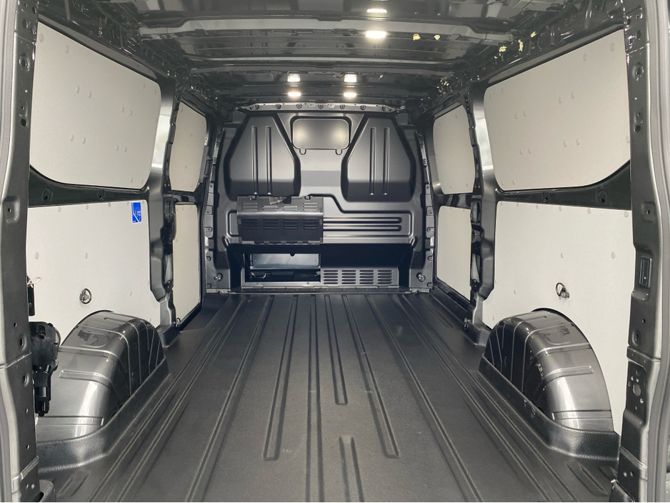 2026 Ford Transit Custom Limited 2.0 170BHP Auto LWB €42,500