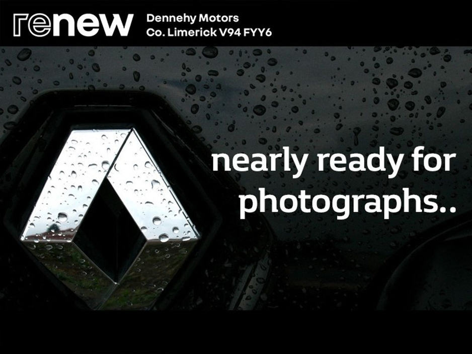 2021 Renault Megane E-TECH PHEV 160 Auto Iconic ST *from 84.10 Euro p/w * €21,995