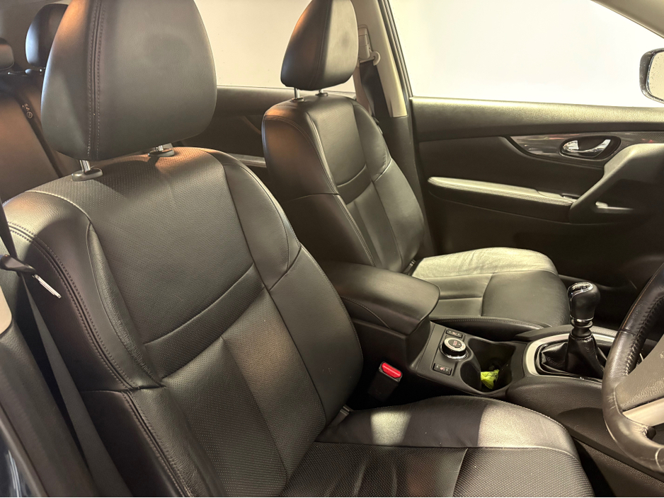 2016 Nissan X-Trail 4x4  TEKNA 4WD - LEATHER €10,950