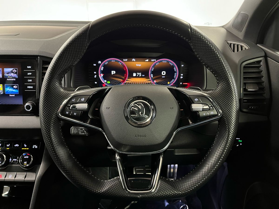 2023 Skoda Karoq Sportline DSG 2.0TDI 115BHP - Reversing Camera - Climate Control - Heated Seats - Cruise Control - Apple CarPlay/Android Auto