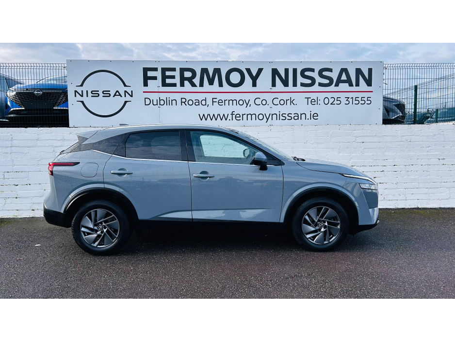 2024 Nissan Qashqai FULL LEATHER HEATED SEATS & PANORAMIC ROOF €27,995