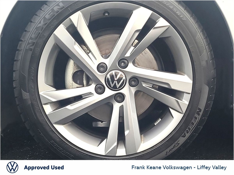 2024 Volkswagen Golf R-LINE 2.0 TDI 150HP *REAR VIEW CAMERA* *VALENCIA ALLOYS* CARPLAY & ANDROID AUTO* *PCP FINANCE AVAILABLE* €38,995