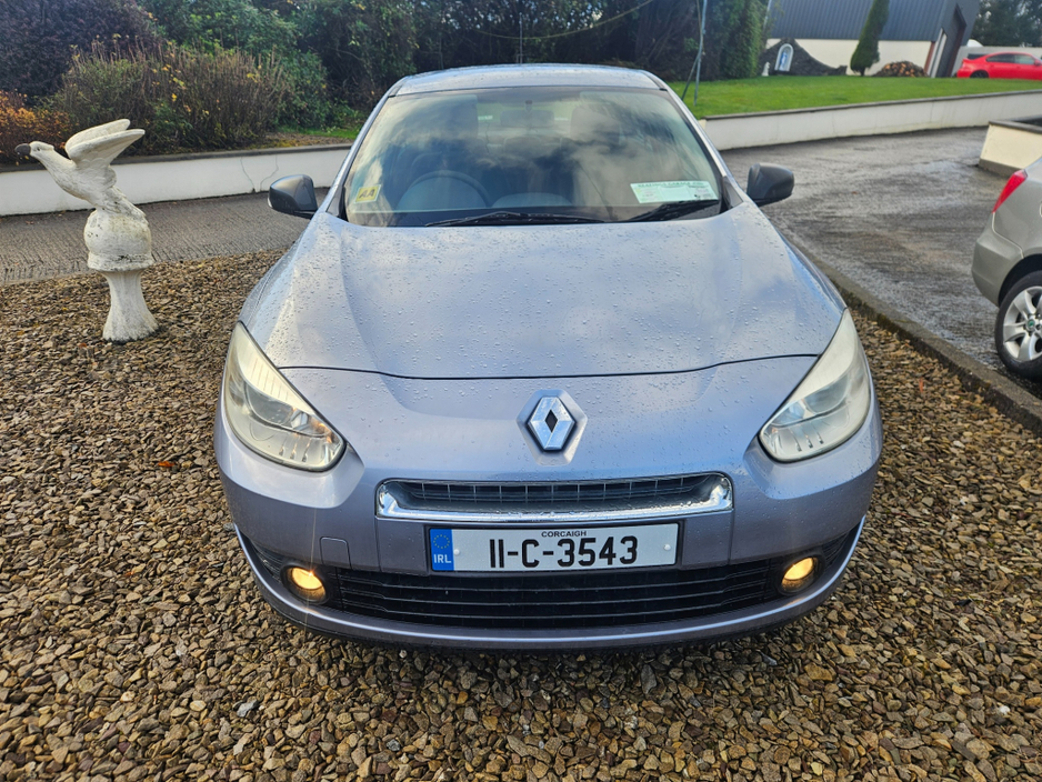 2011 Renault Fluence 1.5 DCI 86 ROYALE 4DR €2,800