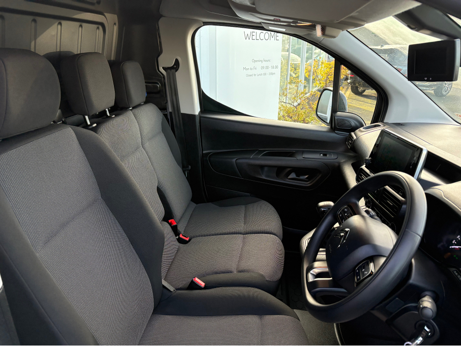 2023 Citroen Berlingo ENT VISION BLUEHDI 10 €23,950