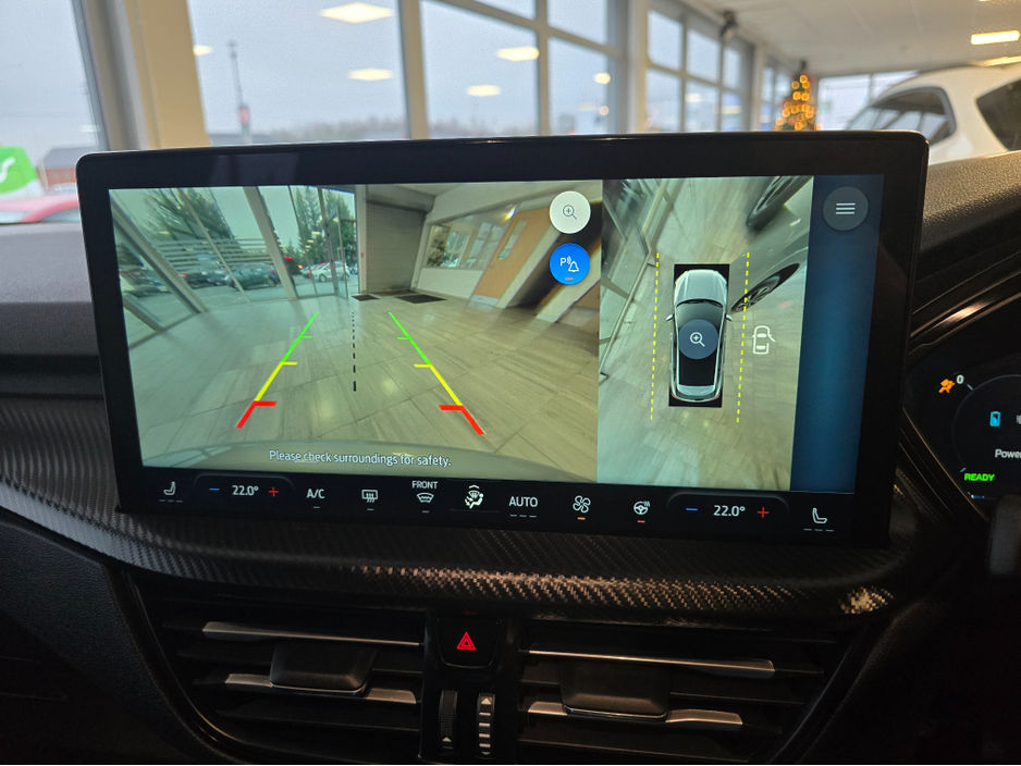 2025 Ford Kuga ST-LINE X PHEV PAN ROOF €42,900