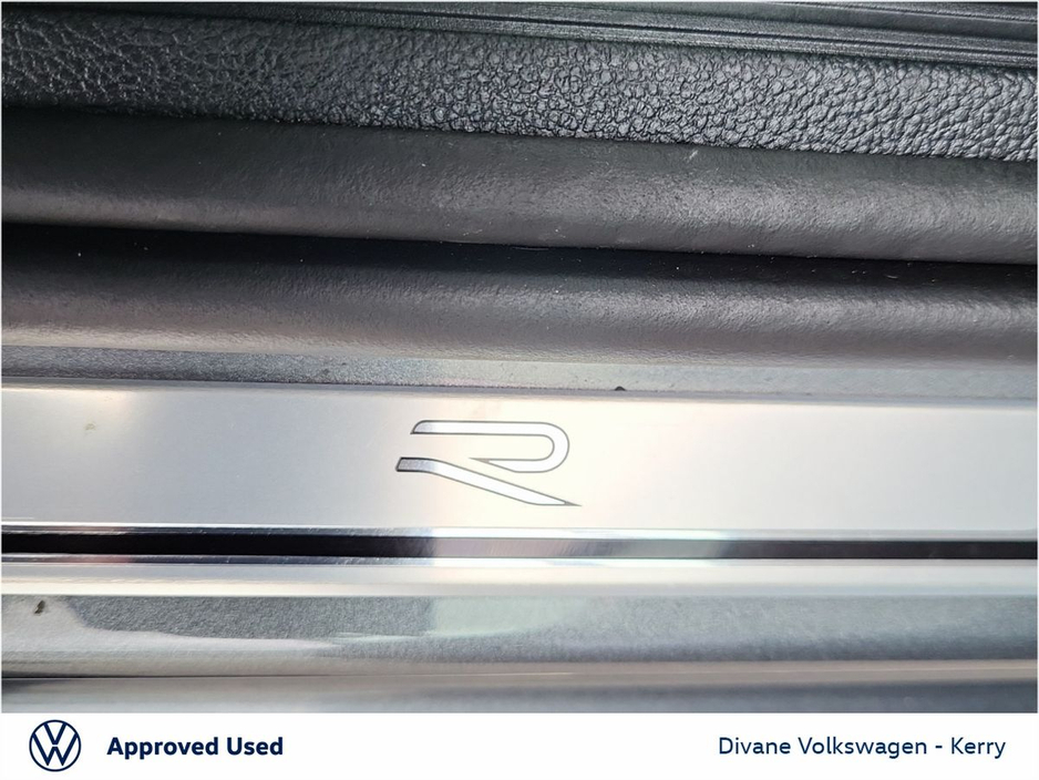 2025 Volkswagen T-Roc R-LINE 75 2.0 TDI 116 BHP €37,950