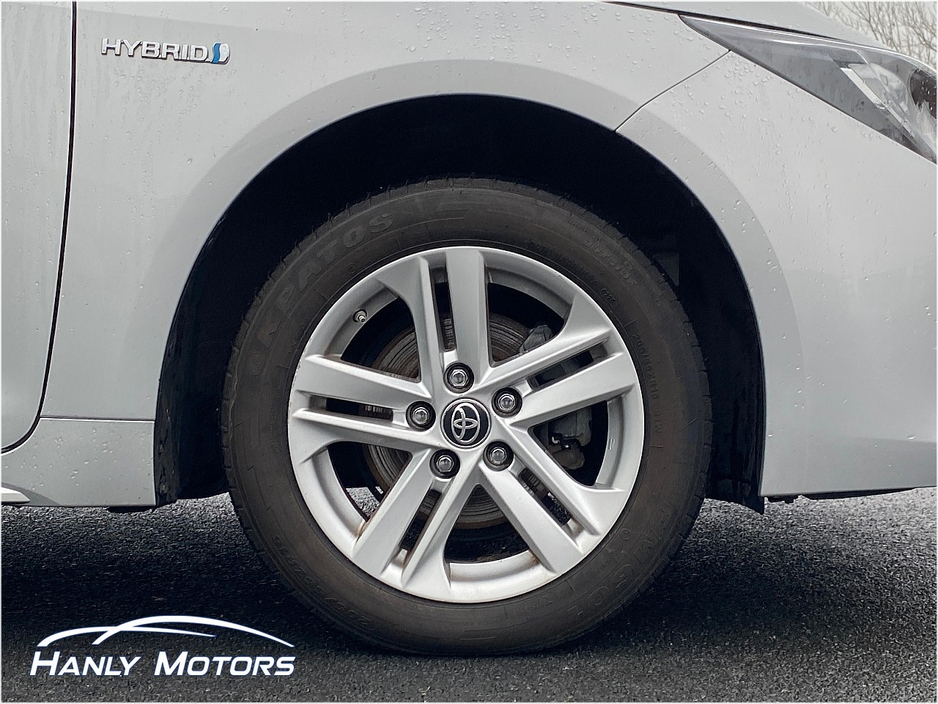 2021 Toyota Corolla HYBRID LUNA H/B AUTO A 4DR €16,995