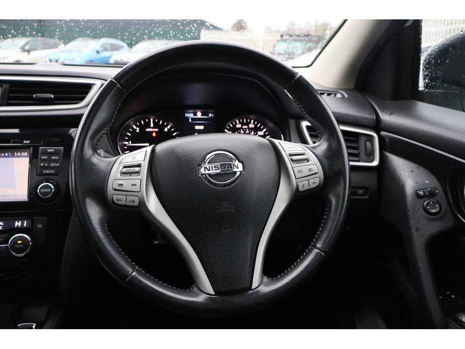 2017 Nissan Qashqai N-CONNECTA 360  Great Spec Exceptional Condition! €13,995