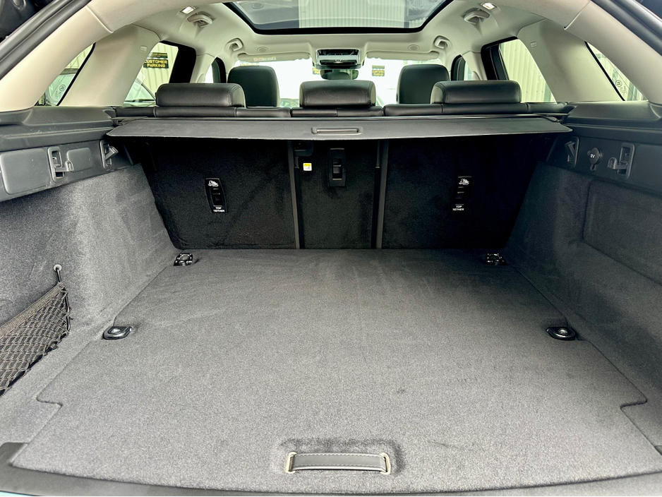 2025 Land Rover Range Rover Velar VELAR DYNAM SE PH DYNAMICS €77,950