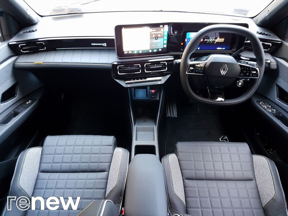 2025 Renault 4 iconic 52kWh 150hp €37,995
