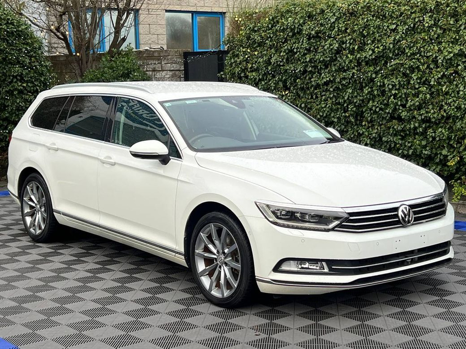 2018 Volkswagen Passat VARIANT HIGHLINE 2.0 TDI * BIG SPEC * // LEATHER POWERED HEATED COOLED SEATS // DRIVER MASSAGE SEAT // 360 PARKING CAMERAS €21,950