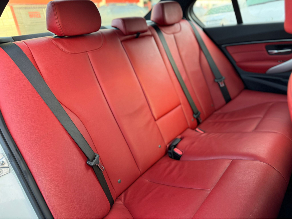 2017 BMW 3 Series M SPORT RED LEATHER TOP SPEC €14,950
