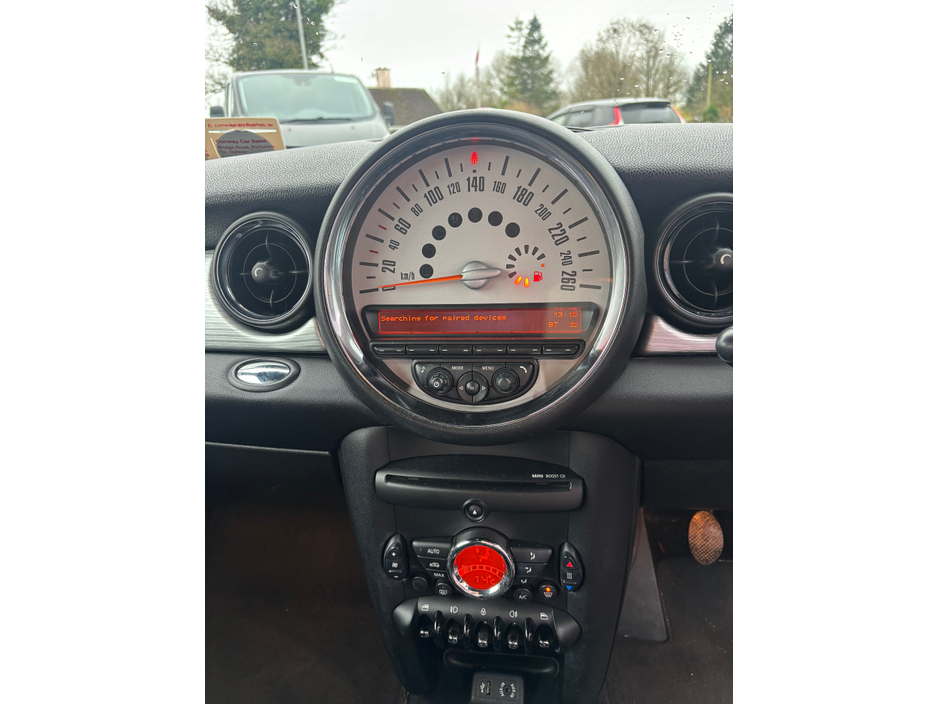 2014 MINI Cooper D SW32 2DR COOPER €6,650