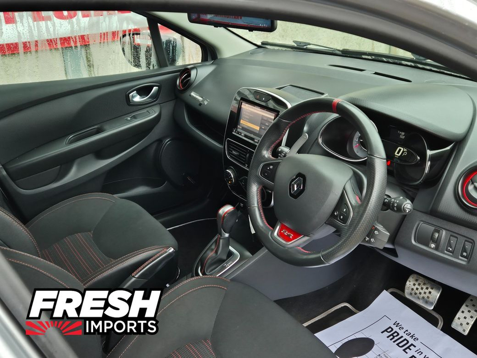 2017 Renault Clio TOP SPEC RS