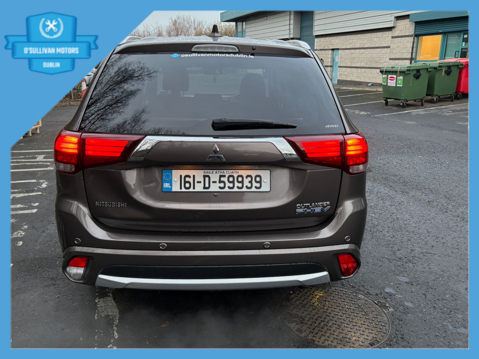 2016 Mitsubishi Outlander / 2016 / 2.0 HYBRID / AUTOMATIC €8,999