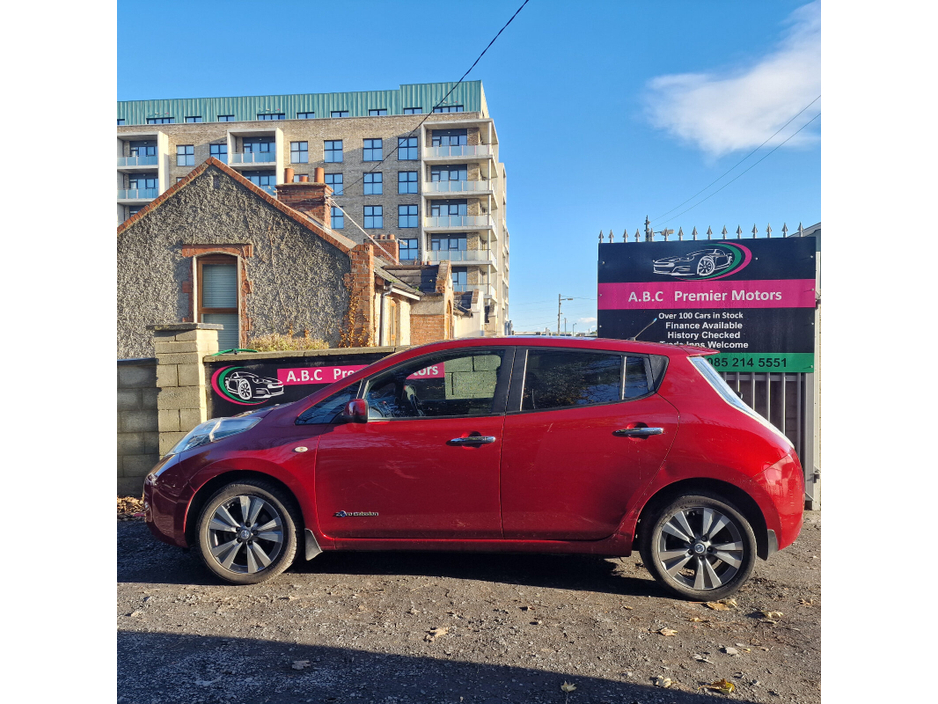 2014 Nissan Leaf XE €4,950
