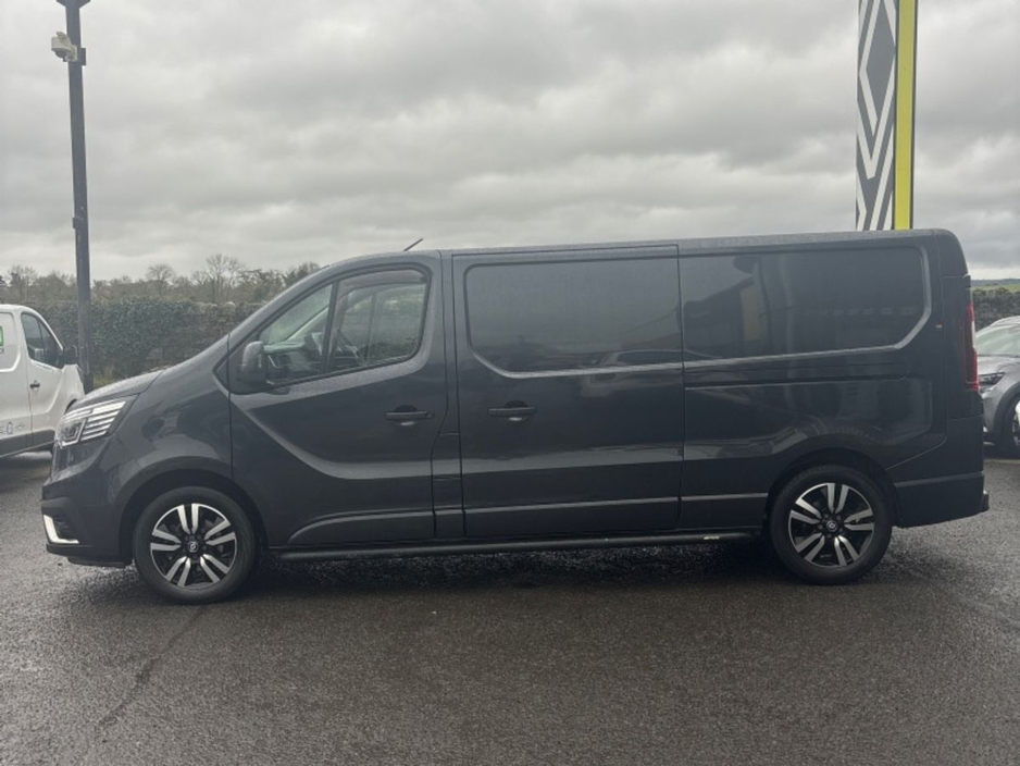 2024 Renault Trafic 170AUTO EXTRA SPORT ex vat price displayed €30,600