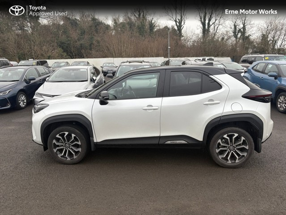 2023 Toyota Yaris Cross YARIS CROSS LUNA SPORT €27,950