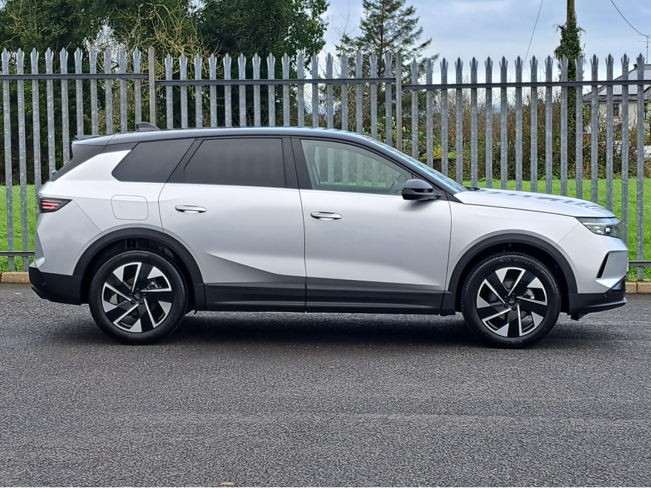 2026 Opel Grandland GS MHEV 136BHP **LEATHER AND COMFORT PACK** €49,500