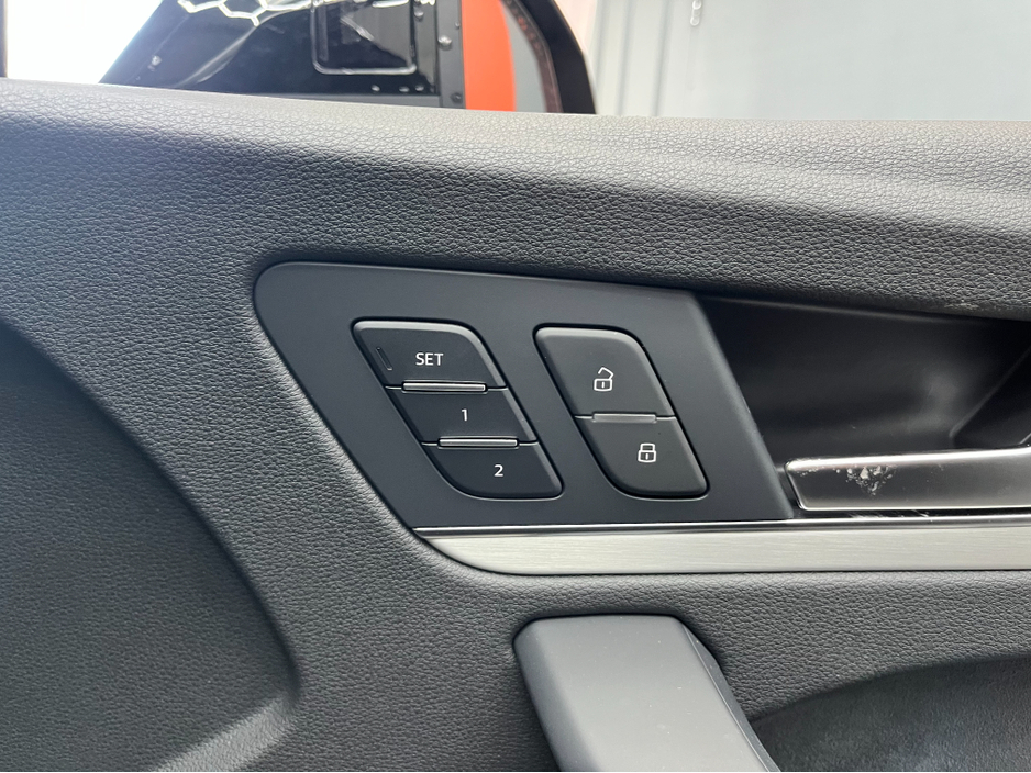 2022 Audi Q5 €45950! 2022 AUDI Q5 S-LINE 40TDI QUATTRO 2.0 AUTOMATIC / CRUISE CONTROL / PADDLE SHIFTERS / ELECTRIC MEMORY & HEATED SEATS / 360° GRADES CAMERA €45,950