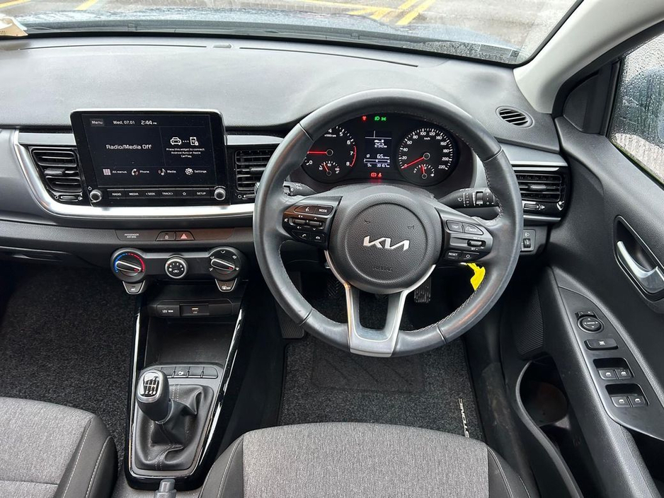 2022 Kia Stonic 1.0 K2 PE MY2022 5DR, *warranty till 2029* Bluetooth, Touch Screen Infotainment System, USB Connection, Rear Parking Sensors, €19,900