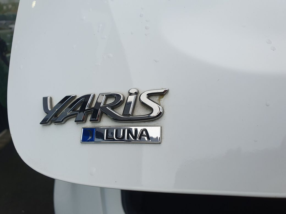 2023 Toyota Yaris Cross 1.5 HYBRID CR CROSS LUNA