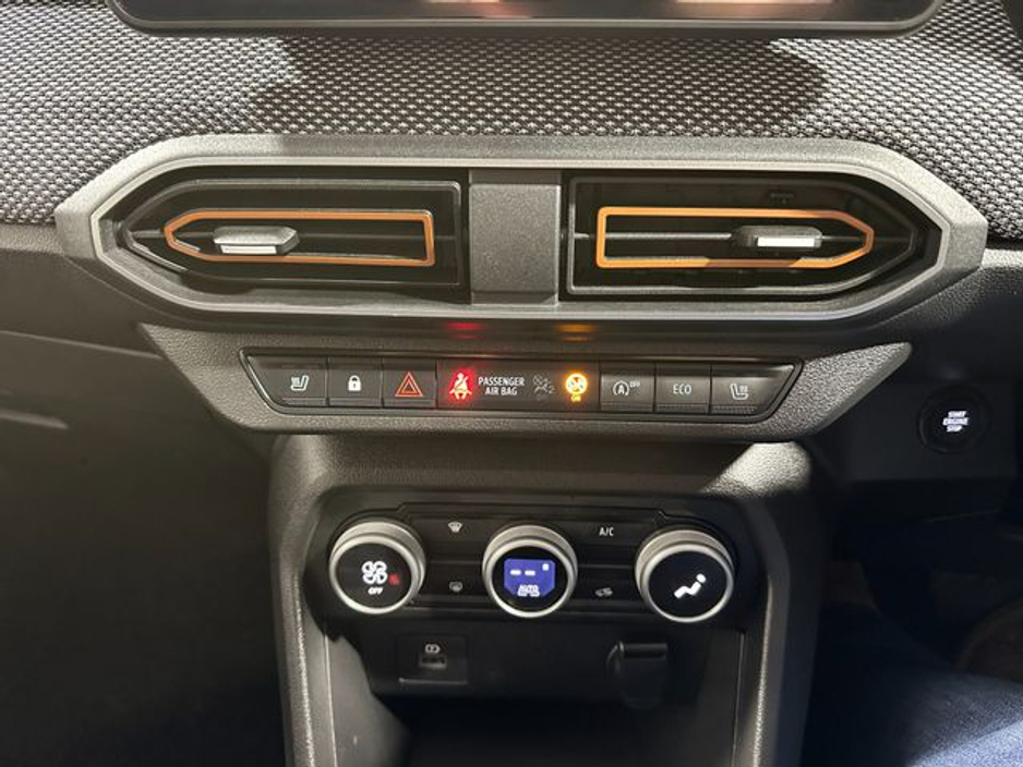 2023 Dacia Sandero Stepway Journey Automatic 1.0 Petrol €18,800