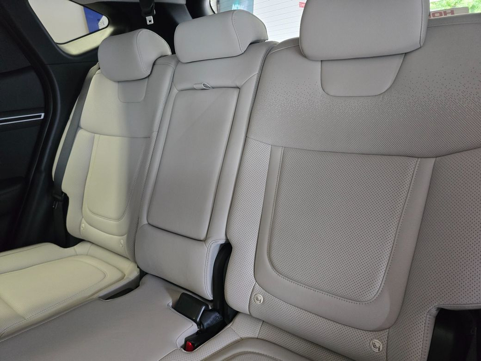 2022 Hyundai Tucson * Jan 2026 Pricing * Executive Hybrid HEV Automatic €33,950