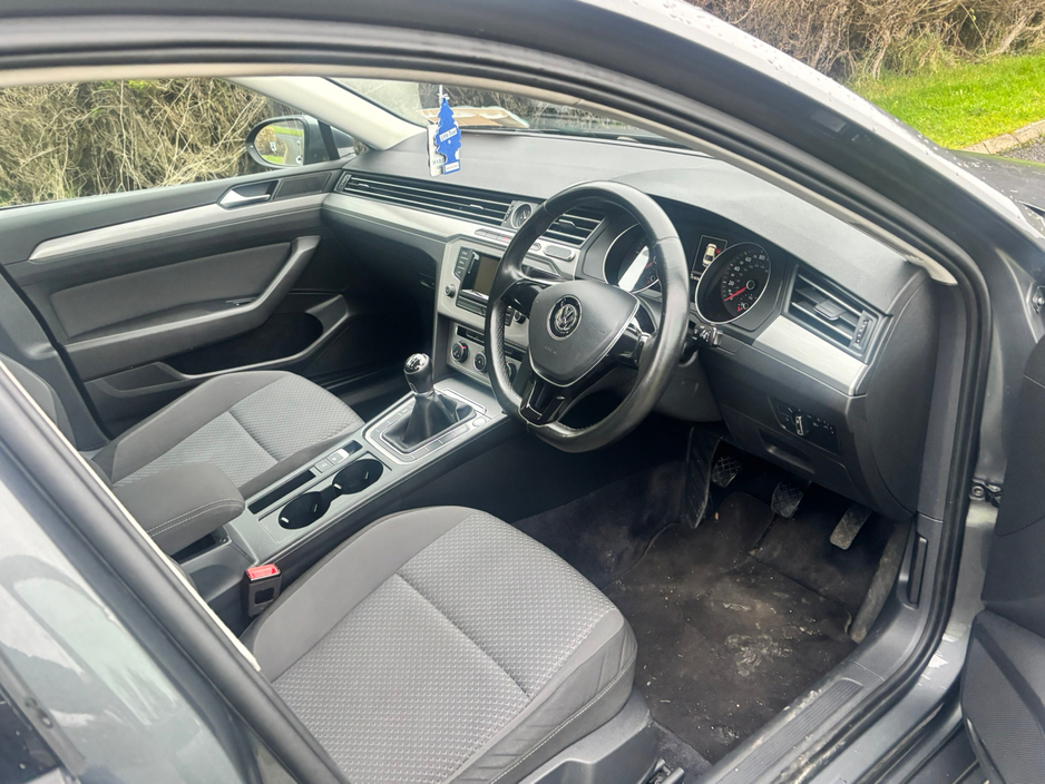 2015 Volkswagen Passat  €8,500