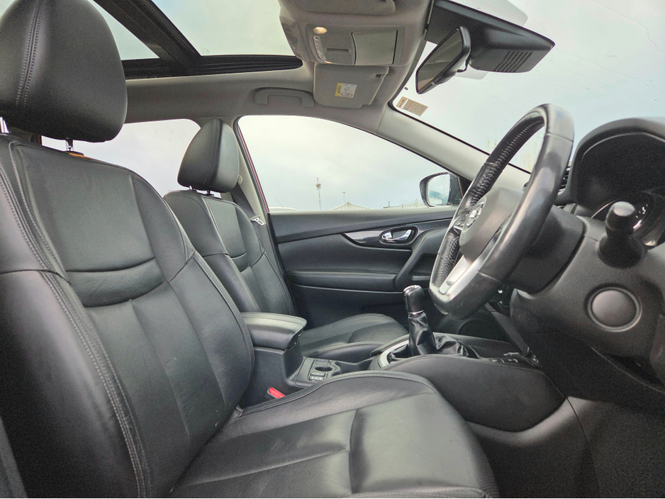 2020 Nissan X-Trail 1.7 DSL SVE 7 SEATER ** HUGE SPEC LOW MILEAGE IRISH CAR  ** PANORAMIC GLASS ROOF ** FULL LEATHER INTERIOR ** HEATED FRONT & REAR SEATS ** BEST AVAILABLE ** €23,995